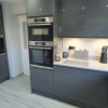 Crown-Lifestyle-Handleless-Graphite-Gloss-Kitchen